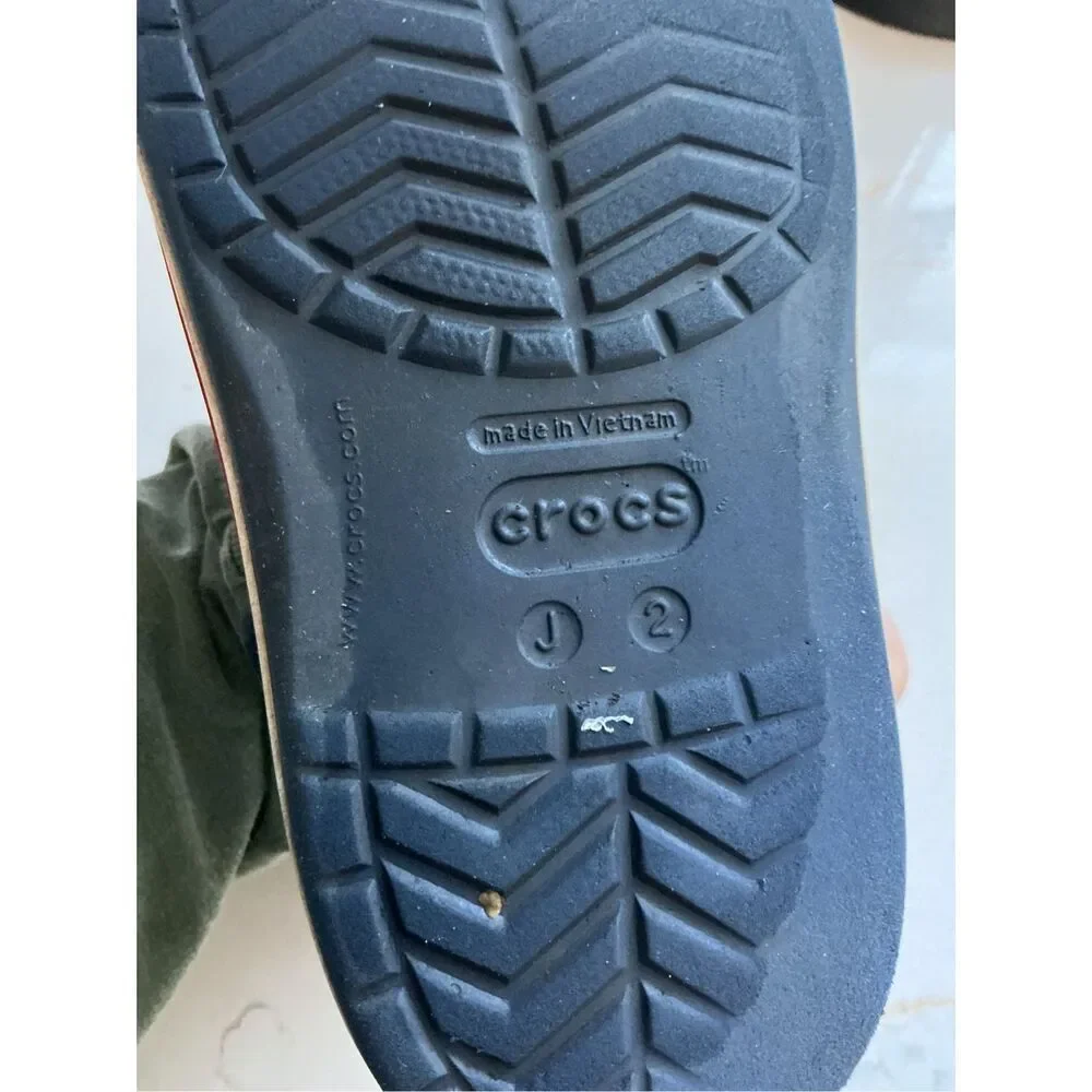 Crocs Crocband Navy Red Sz J2 Rubber Clogs with Jibbitz